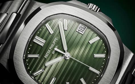 patek philippe fond vert|patek philippe nautilus montre.